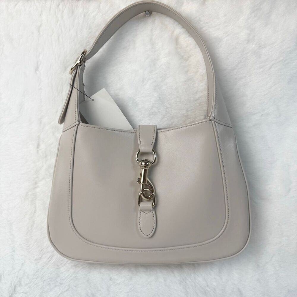 GUCCI Jackie Shoulder Bag - Picture 6 of 16